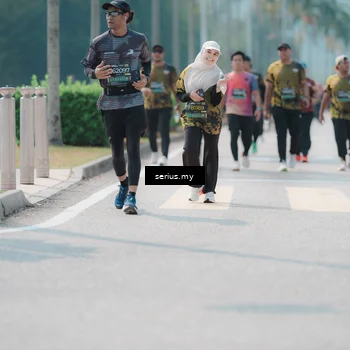 Runner Photo 6465405