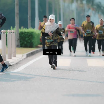 Runner Photo 6465417