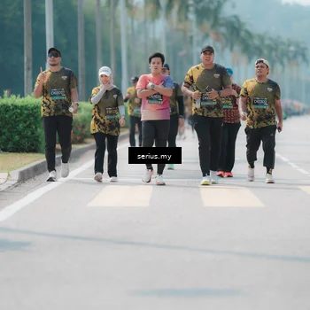 Runner Photo 6465418