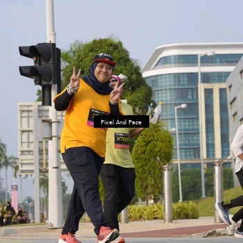 Runner Photo 6465419