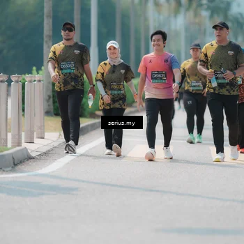 Runner Photo 6465459