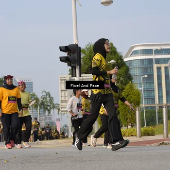 Runner Photo 6465514