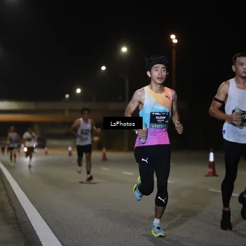Runner Photo 6465535