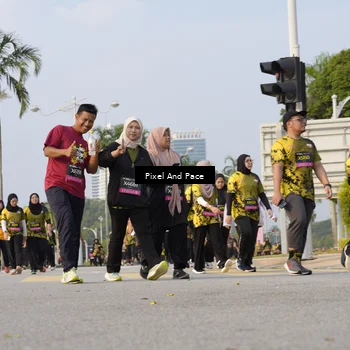 Runner Photo 6465559