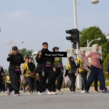 Runner Photo 6465590