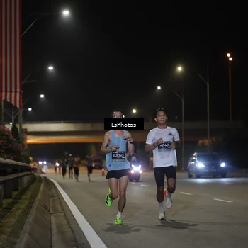 Runner Photo 6465599