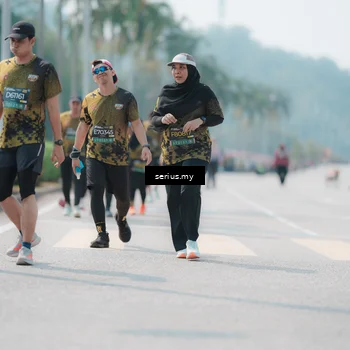 Runner Photo 6465612