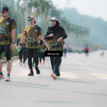 Runner Photo 6465624
