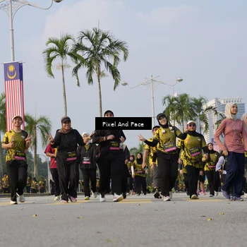 Runner Photo 6465645