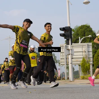 Runner Photo 6465715