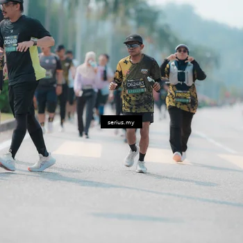 Runner Photo 6465758
