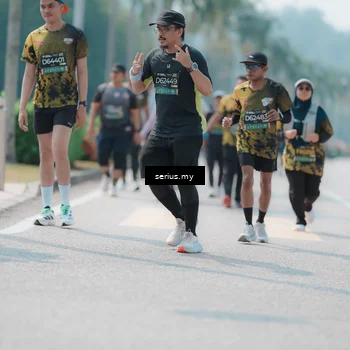Runner Photo 6465761