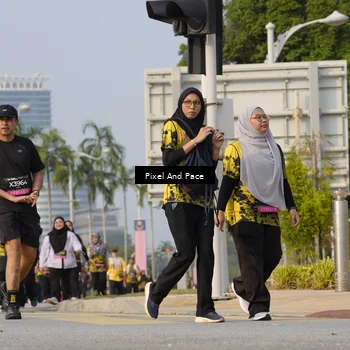 Runner Photo 6465764