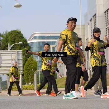 Runner Photo 6465768