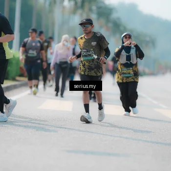 Runner Photo 6465772