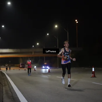 Runner Photo 6465804