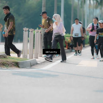 Runner Photo 6465810