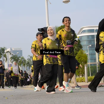 Runner Photo 6465829