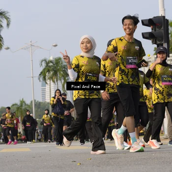 Runner Photo 6465859