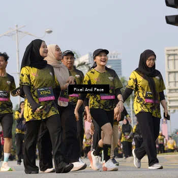 Runner Photo 6465907