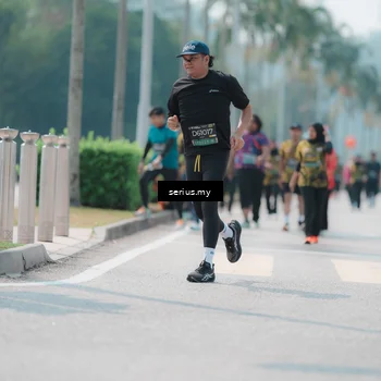 Runner Photo 6465919
