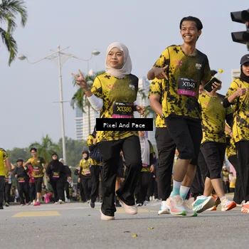 Runner Photo 6465944
