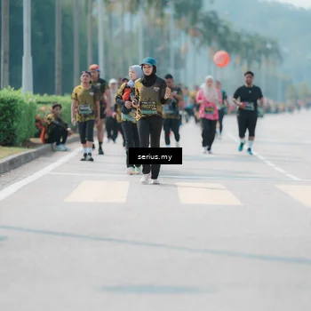 Runner Photo 6466013