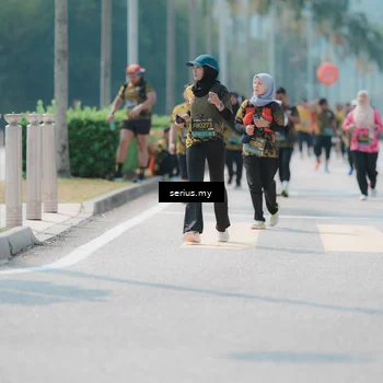 Runner Photo 6466024