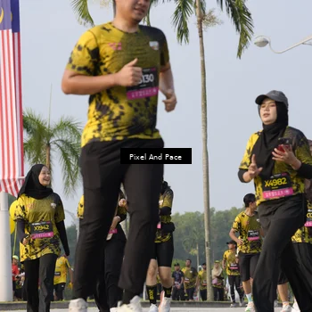 Runner Photo 6466034