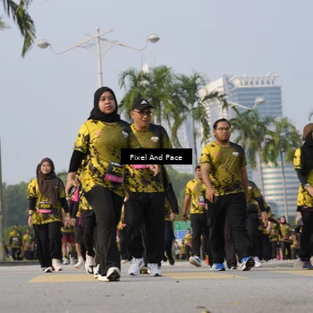 Runner Photo 6466087