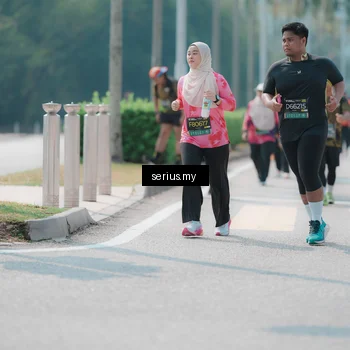Runner Photo 6466088