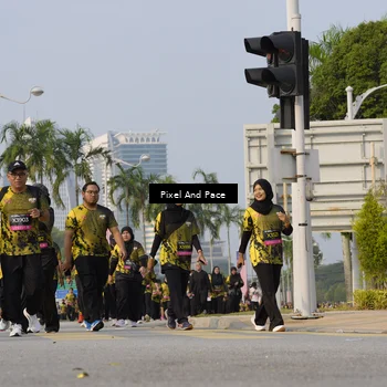 Runner Photo 6466103