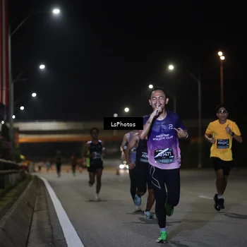Runner Photo 6466104