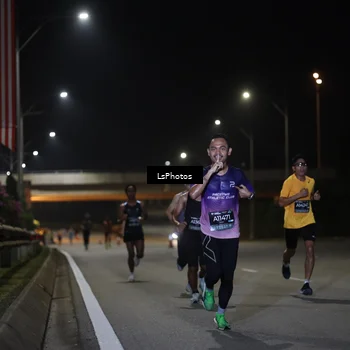 Runner Photo 6466115