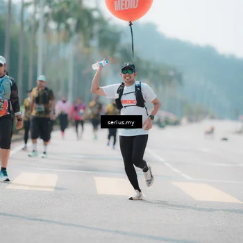 Runner Photo 6466239
