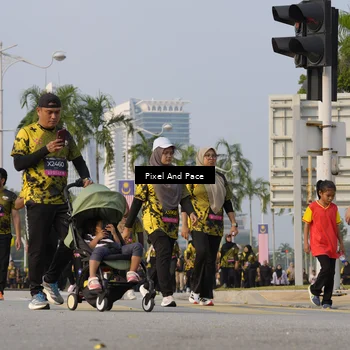 Runner Photo 6466249