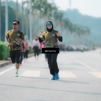 Runner Photo 6466253