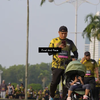 Runner Photo 6466282