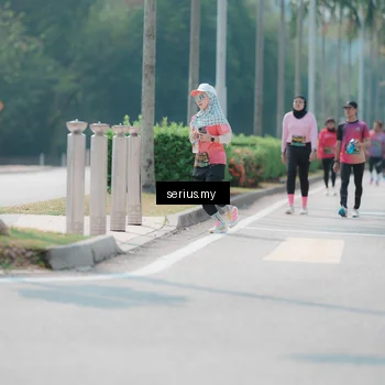Runner Photo 6466307