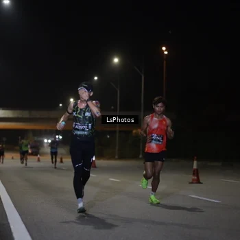 Runner Photo 6466367