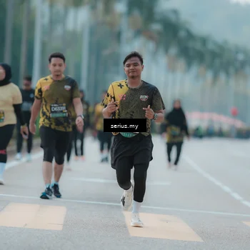 Runner Photo 6466463