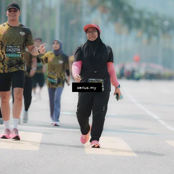 Runner Photo 6466573