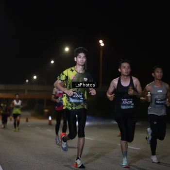 Runner Photo 6466696