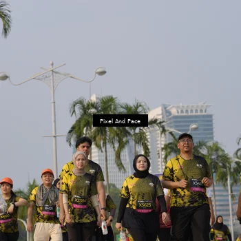 Runner Photo 6466712
