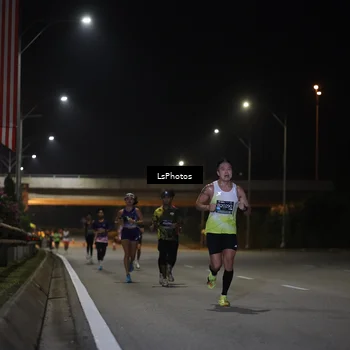 Runner Photo 6466737