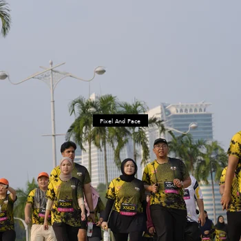 Runner Photo 6466750