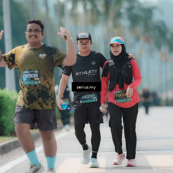 Runner Photo 6466758