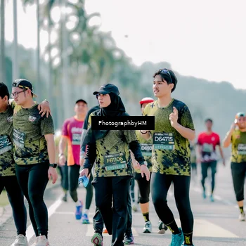 Runner Photo 6466803