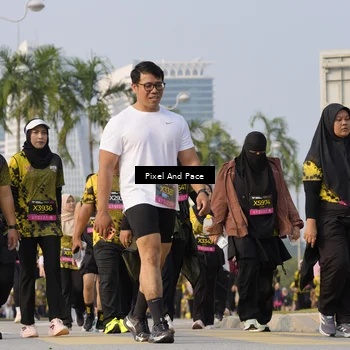 Runner Photo 6466887