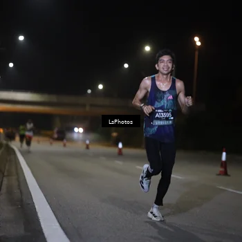 Runner Photo 6466922
